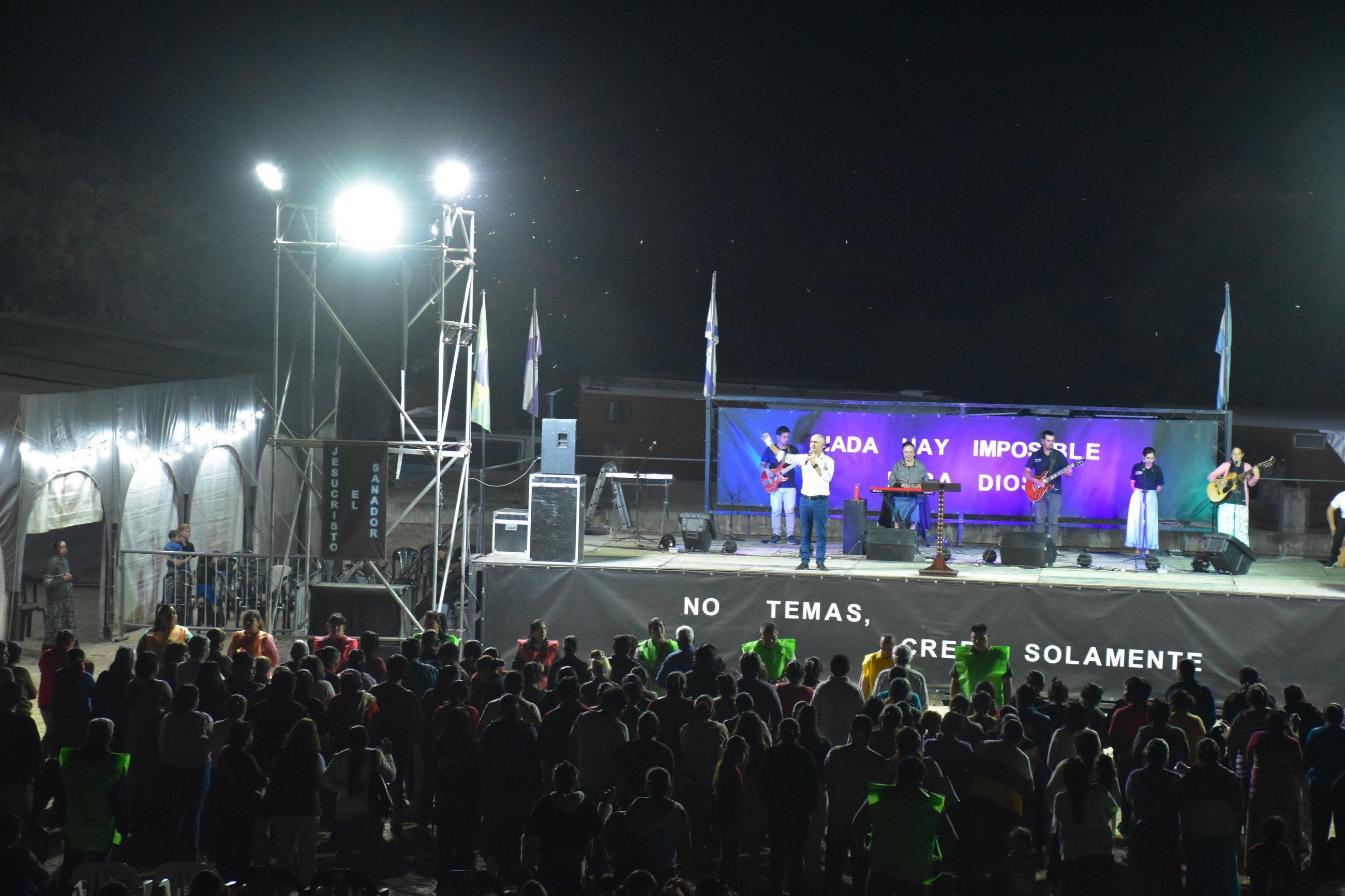 Escena de campaña evangelística